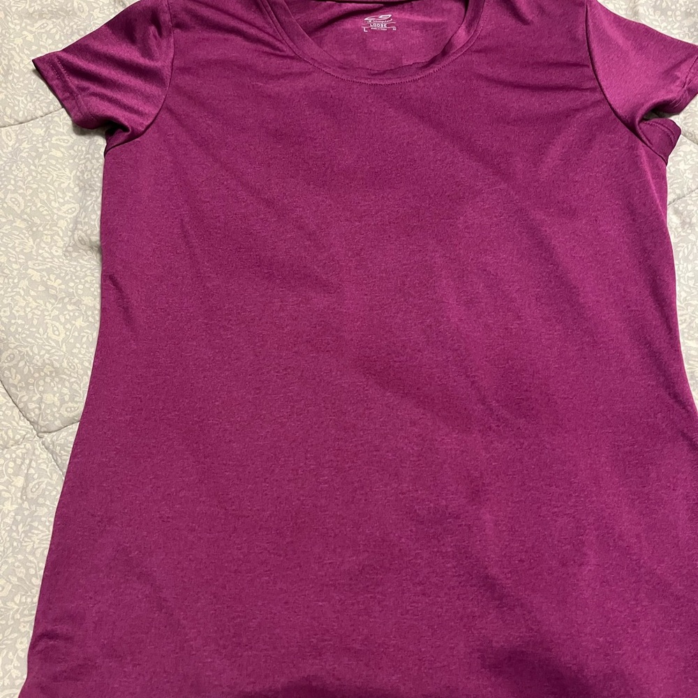 Champion Women’s Short Sleeve Tee in Plum Berry